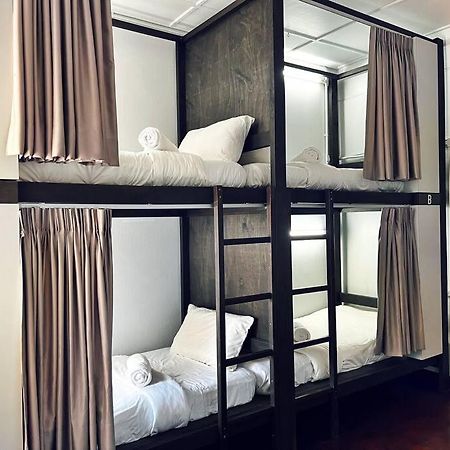 Bunk Puteh Homestay Куала Теренгану Екстериор снимка